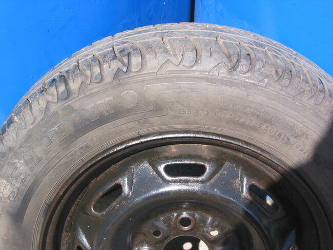 WROCLAW Fiat Uno: 2xKola z oponami letnimi marki Semperit