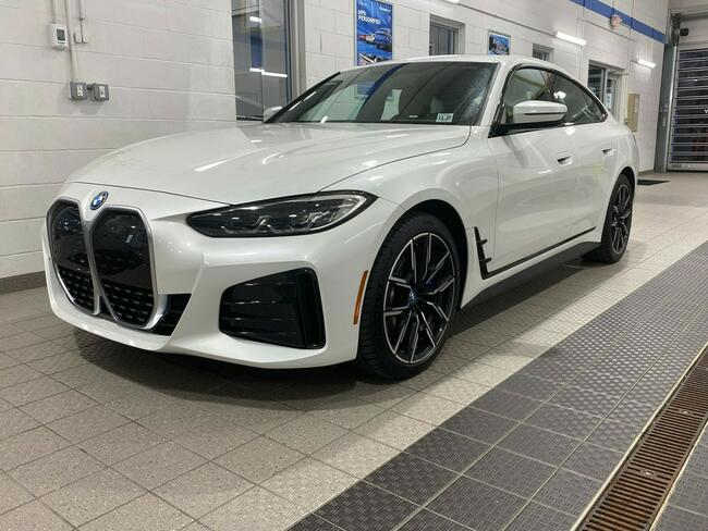BMW i4 2023 eDrive40