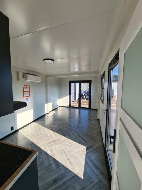 Dom modułowy z płyt warstwowych gotowy do odbioru