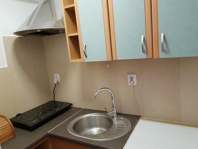 Kawalerka bezczynszowa.