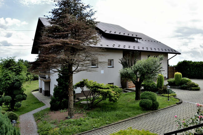 Sprzedam duży dom + halę pod Krakowem / Mogilany.