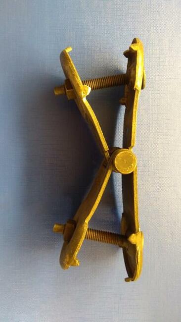 Spinki do taśm transportowych