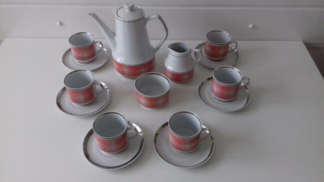 Serwis kawowy z Chodzieży z lat 60-tych, do sprzedania