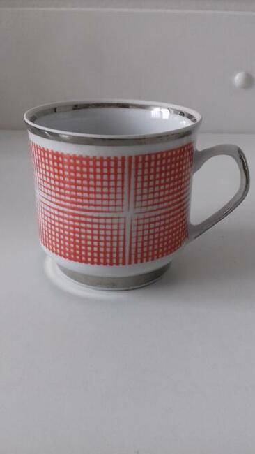 Serwis kawowy z Chodzieży z lat 60-tych, do sprzedania