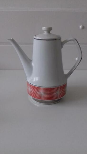 Serwis kawowy z Chodzieży z lat 60-tych, do sprzedania