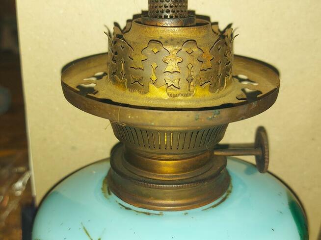 Lampa naftowa
