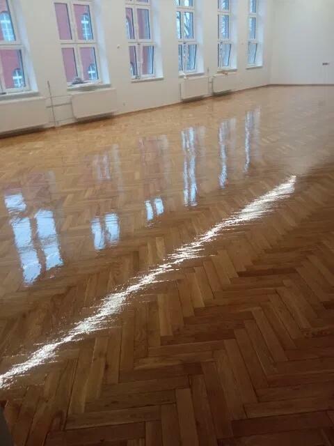 Cyklinowanie bezpyłowe, parkiety, deski