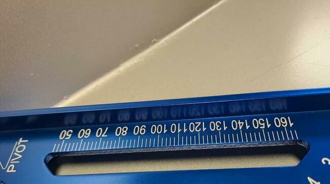 Kątownik dekarski aluminiowy 300 mm