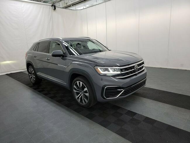 Volkswagen Atlas CrossSport SEL 3.6L V6 276KM