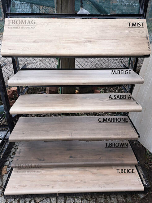 stopnica V shape acero ochra schody drewno