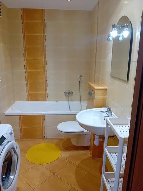 mieszkanie 3 pokojowe wynajme