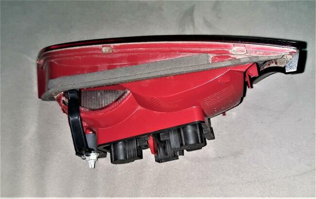 Oryginalna lampa - lewy tył Audi A4 B8 (Sedan)