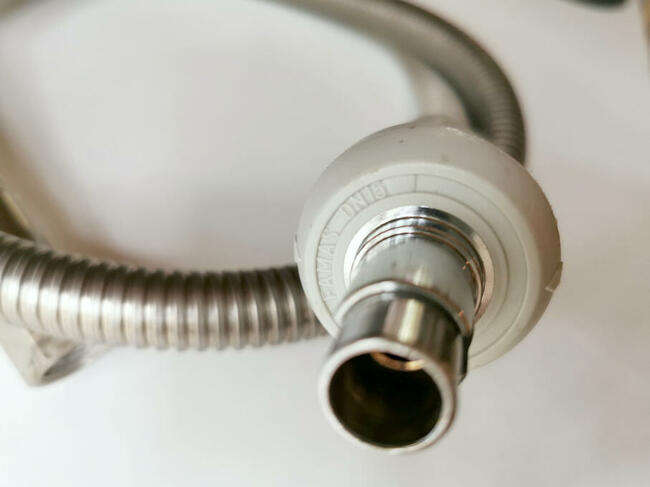 wąż gazowy Famas DN15 L=150cm bez zaworu kątowego