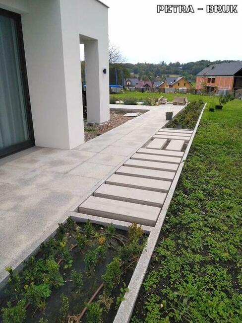 Usługi brukarskie UKŁADANIE KOSTKI BRUKOWEJ BRUK brukarstwo