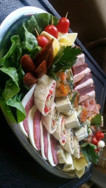 POSIŁKI REGENERACYJNE & CATERING OKOLICZNOŚCIOWY