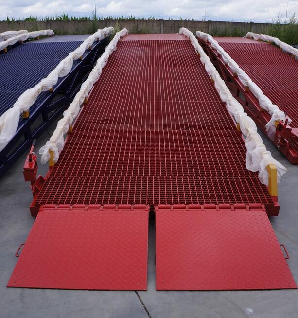 Rampa mobilna przeładunkowa załadunkowa rozładunkowa 15T