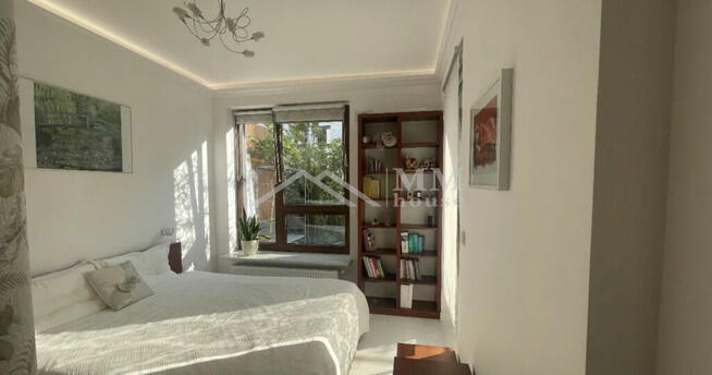 Nowoczesne mieszkanie z ogródkiem i garażem