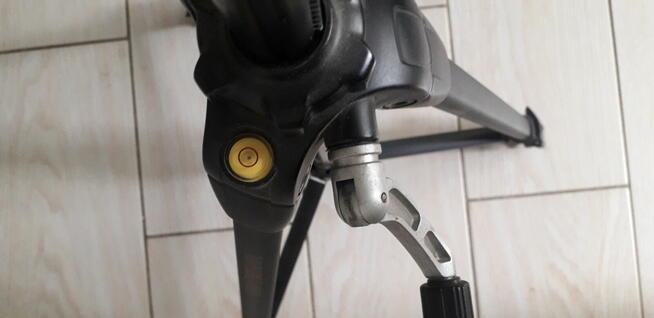 Statyw Vanguard mg-4