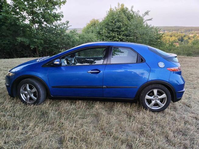 Honda Civic VIII UFO 1.4 Benzyna