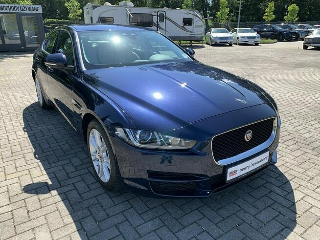 Jaguar XE 2.0d 180 KM