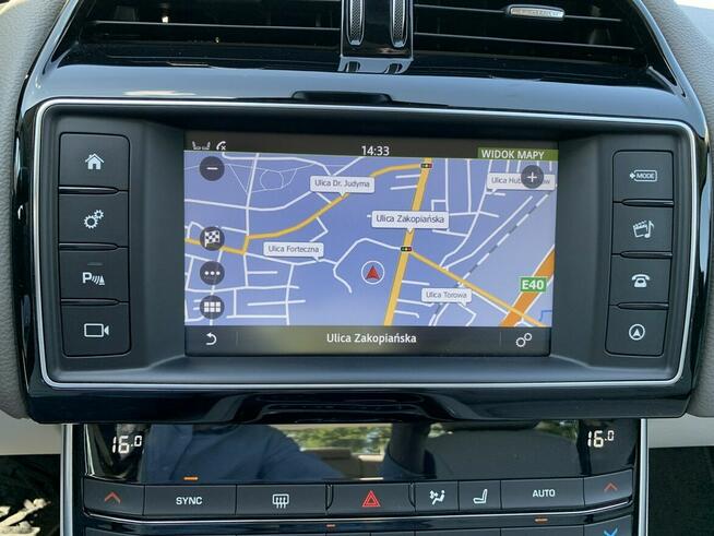 Jaguar XE 2.0d 180 KM