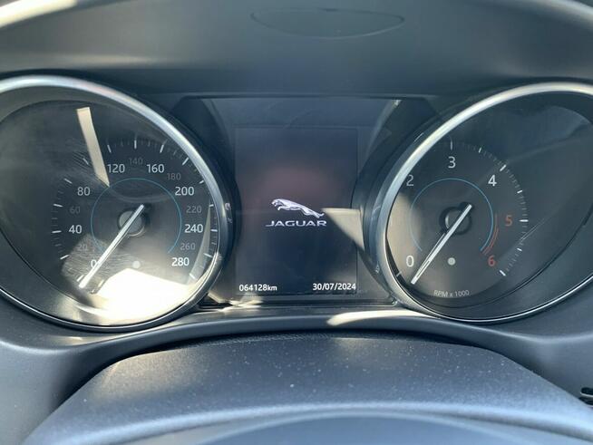 Jaguar XE 2.0d 180 KM