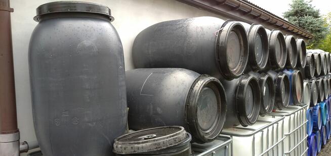 Beczka na wodę deszczówkę zbiornik mauser duże Beczki