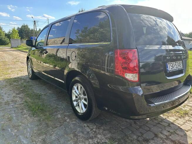 Sprzedam 2018 Dodge Caravan (Dobrze Wyposazony) Zadbany