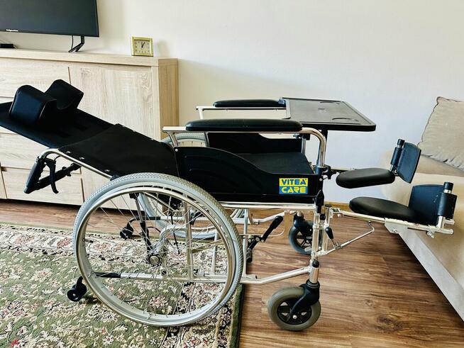 Sprzedam wózek inwalidzki mało używany