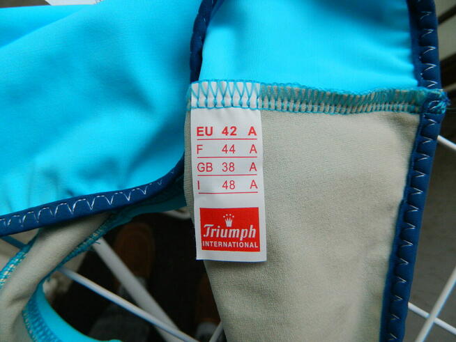 Dwa kostiumy w cenie jednego Triumph