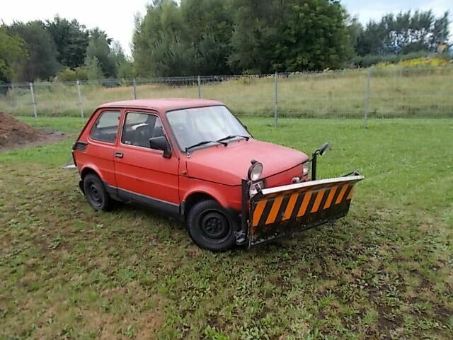 FIAT 126p z PŁUGIEM DO ODŚNIEŻANIA