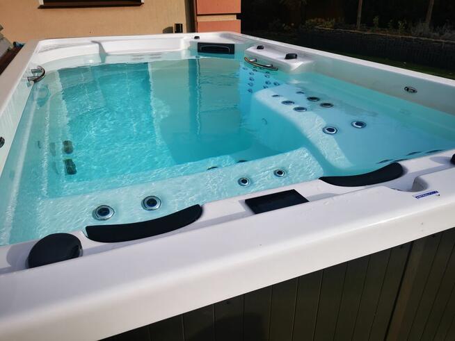 Budowa basenów i sklep z basenami