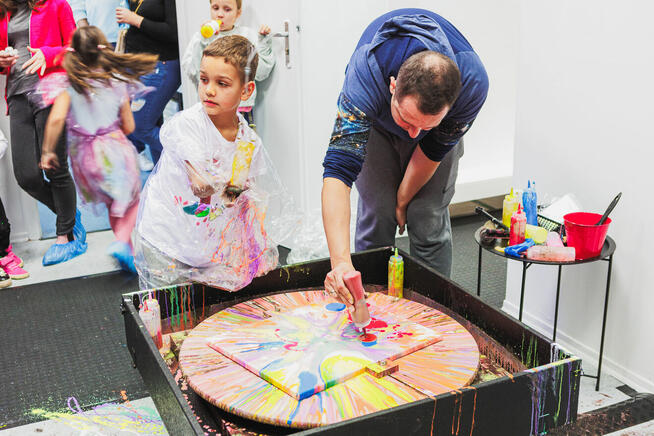 Pigcasso kreatywne studio malowania farbami w Krakowie