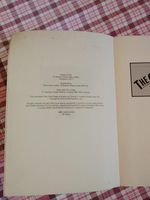 Encyklopedia: THE COUNTRY MUSIC ENCYCLOPAEDIA