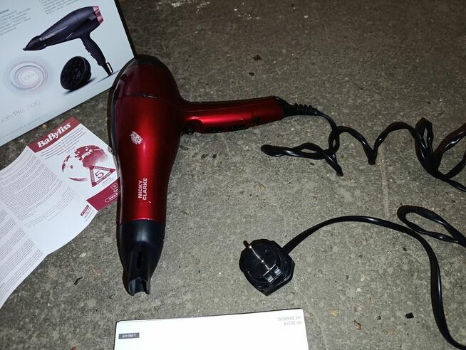 Suszarka do włosów BABYLISS D570DE