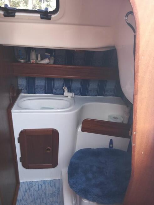 Sprzedam żaglówkę Corvette 650