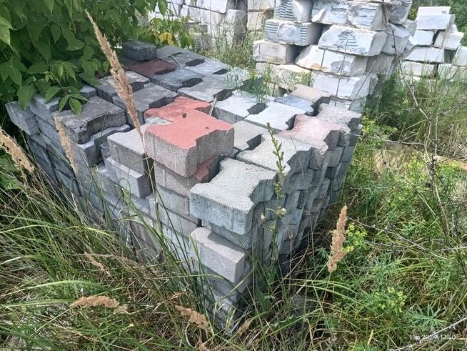 Sprzedam używaną kostkę brukową