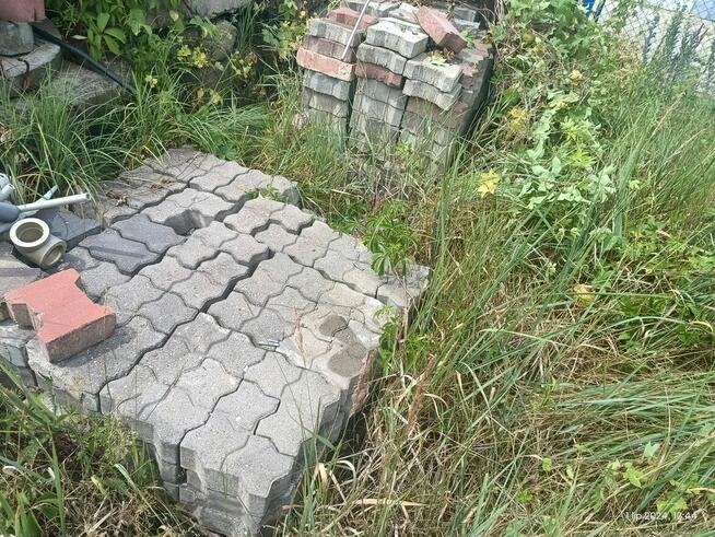 Sprzedam używaną kostkę brukową