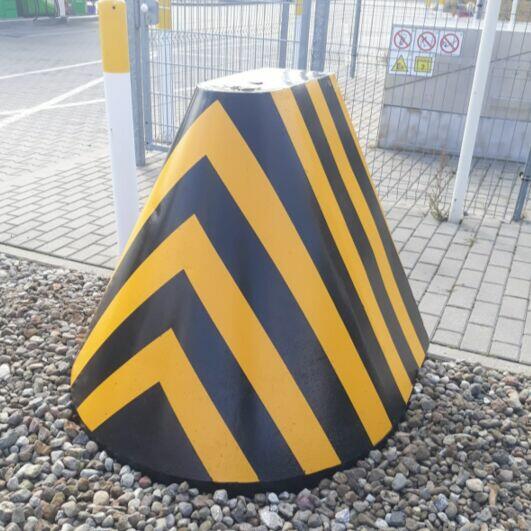 Odbojnica betonowa, concrete bumper