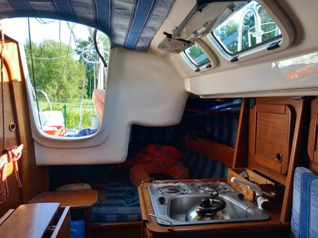 Sprzedam żaglówkę Corvette 650