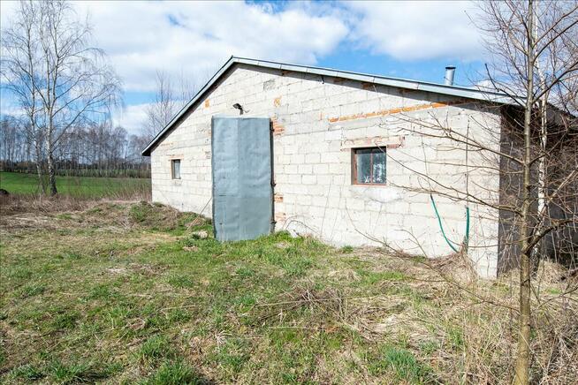 Sprzedam działkę niedaleko Brzezin