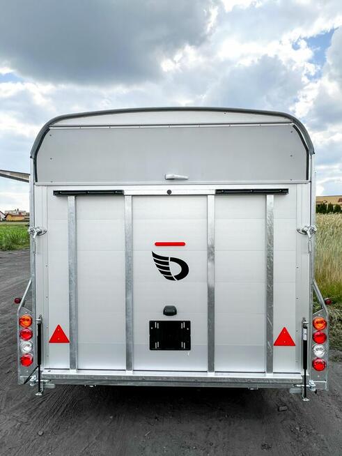 przyczepa do samochodów zabytkowych sportowych laweta furgon