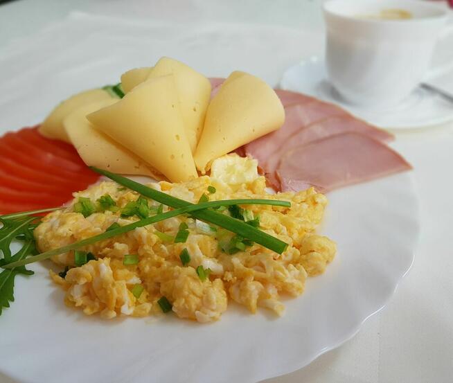 Hotel EDEN Rzeszów - tanie pokoje, noclegi z wyżywieniem