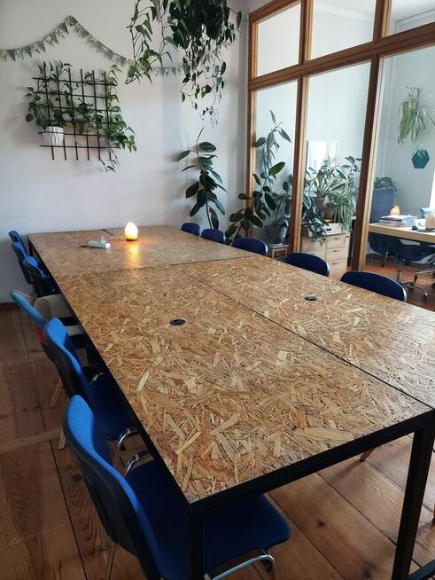Sala dla zespołu na godziny / Przestrzeń coworkingowa