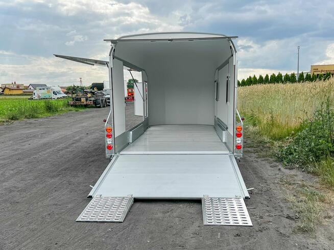 przyczepa do samochodów zabytkowych sportowych laweta furgon