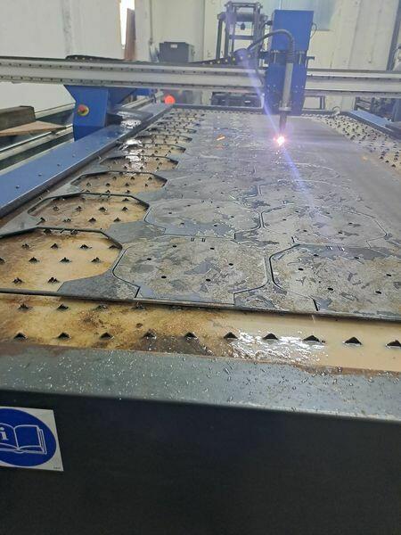 Śrutowanie piaskowanie spawanie malowanie proszkowe palenie