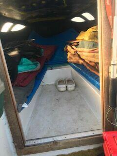 sprzedam jacht motorowy kabinowy z przyczepą p/ł i silnikiem