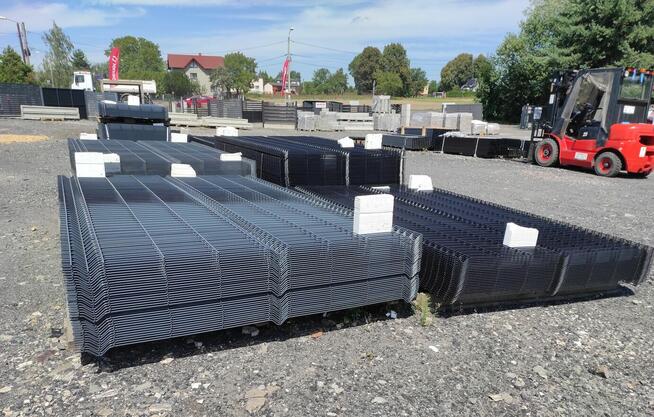 Niska cena panela ogrodzeniowego 3D wysokość H1530 fi5