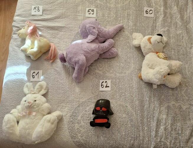 Misie, zwierzątka, postacie z bajek i filmów