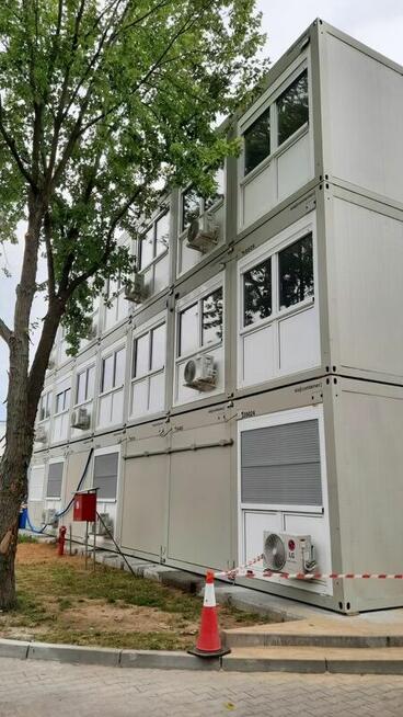 Zestaw kontenerów 3 kondygnacje 2,5x6m